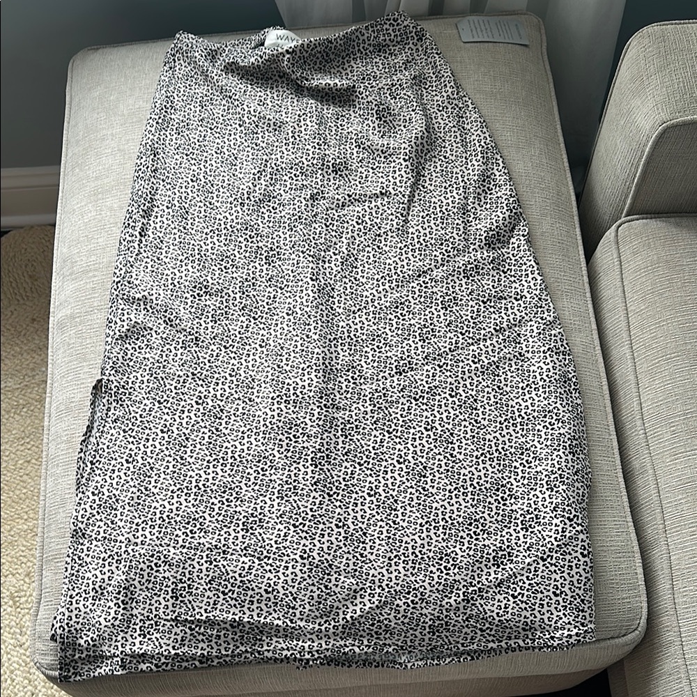 NWT wayf cheetah midi Skirt size S